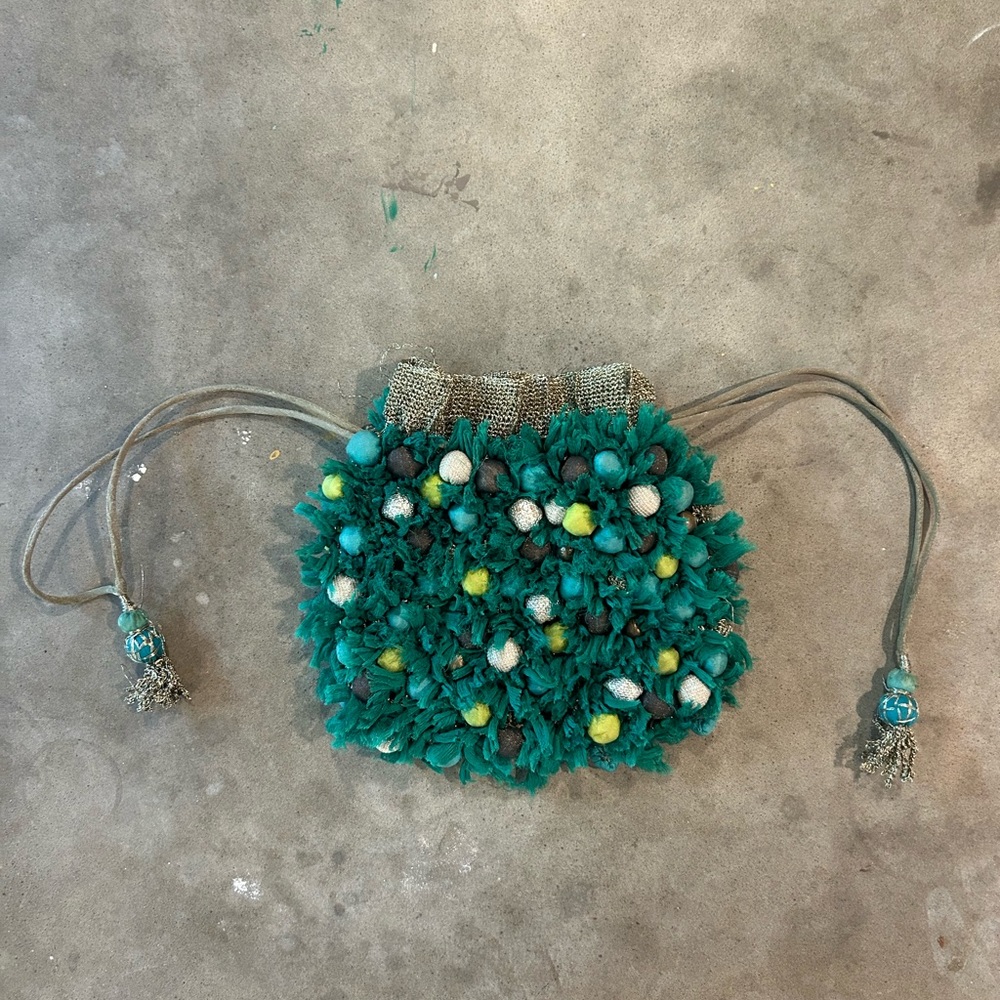 Handbag - Picture 2 of 2